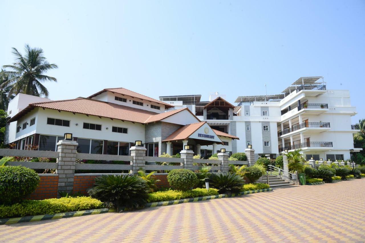 Apoorva Resorts Davangere Exterior foto